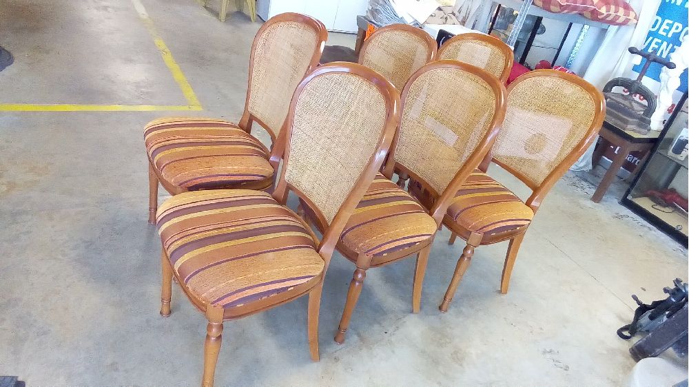6 CHAISES MERISIER CANNAGE ET TISSU