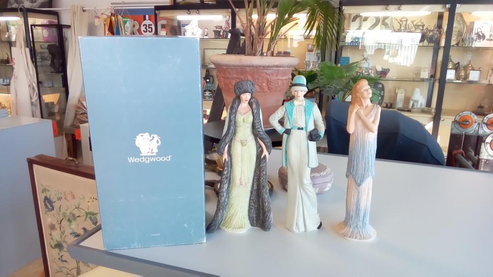 STATUETTE WEDGWOOD