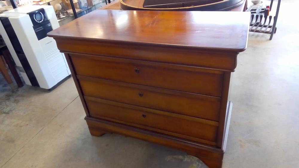 COMMODE MERISIER 4 TIROIRS CLÉS