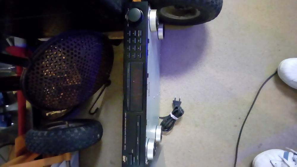 TUNER JVC 