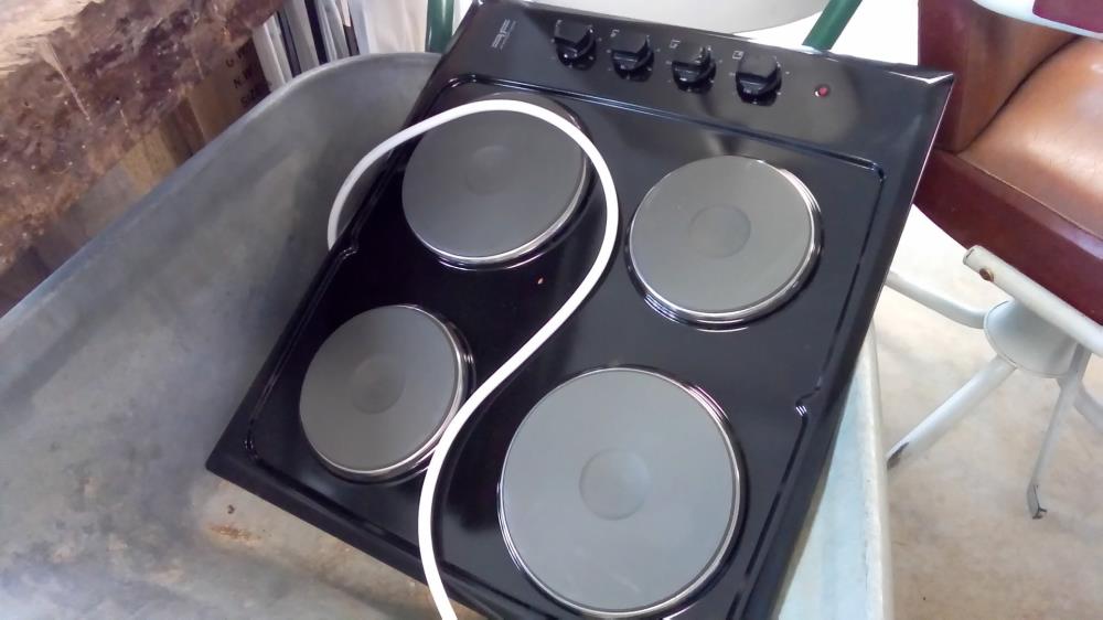 PLAQUE DE CUISSON 4 FEUX FRIONOR ÉTAT NEUF