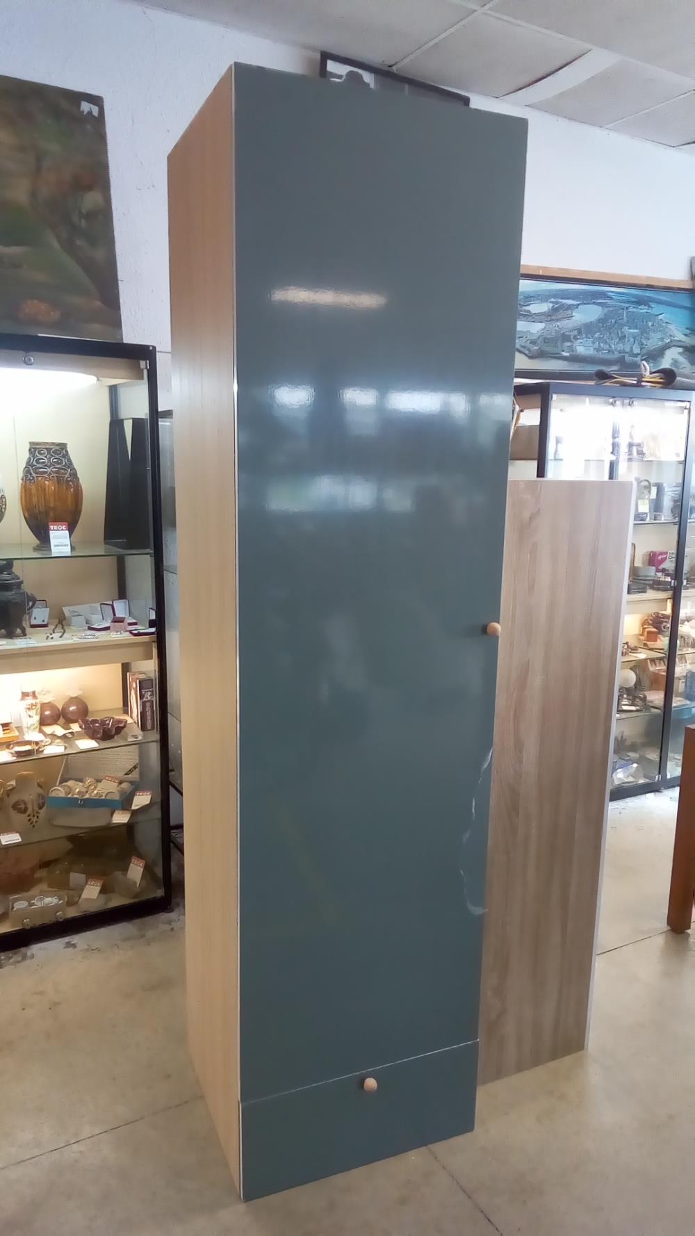 GRANDE PENDERIE 1 TIROIR