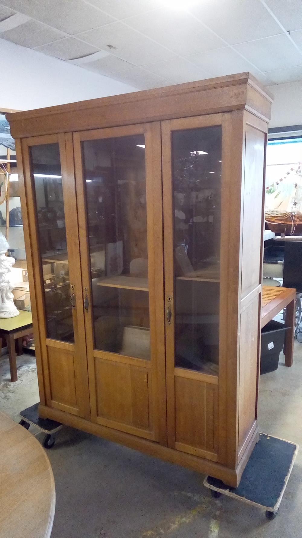 BIBLIOTHÈQUE CHÊNE 3 PORTES