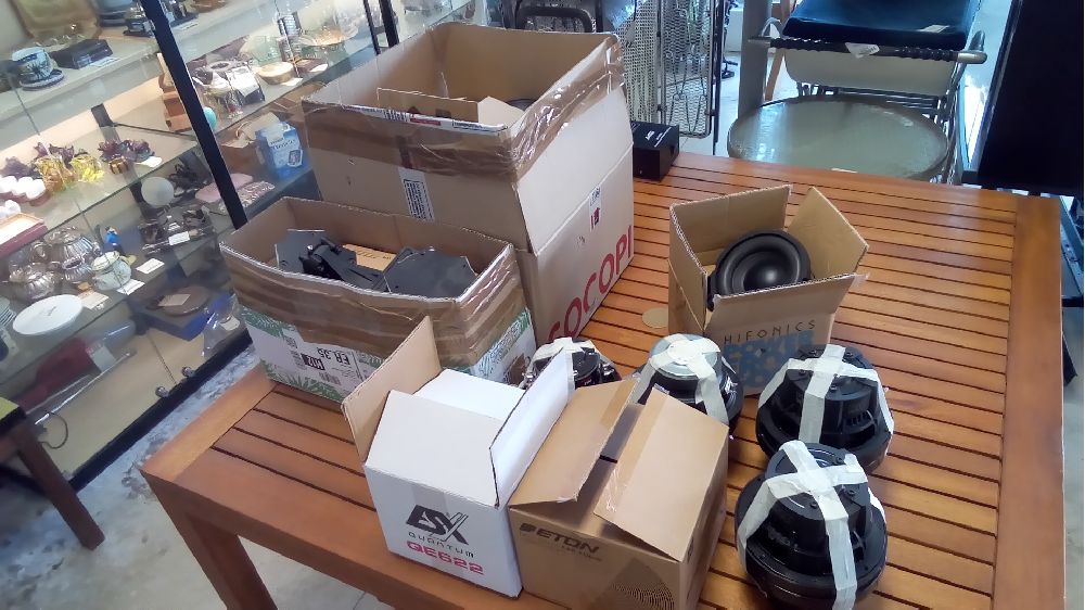 LOT COMPLET DE HAUT-PARLEURS ( UNIQUEMENT TESTÉS)