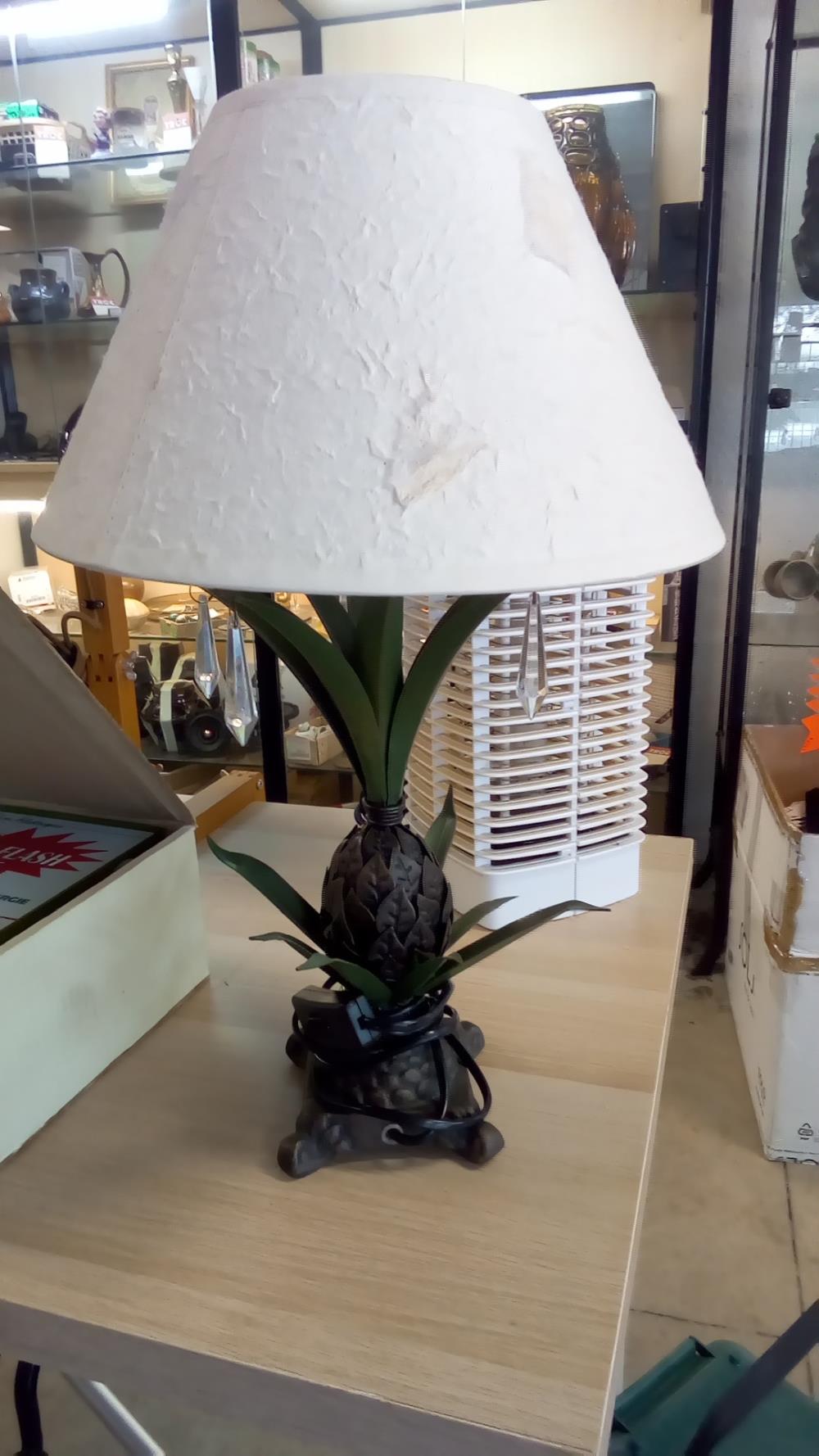 LAMPE ANANAS