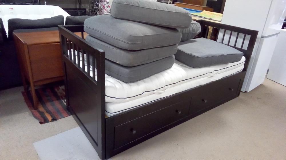 BANQUETTE CONVERTIBLE NOIRE 2 MATELAS DEHOUSSABLES