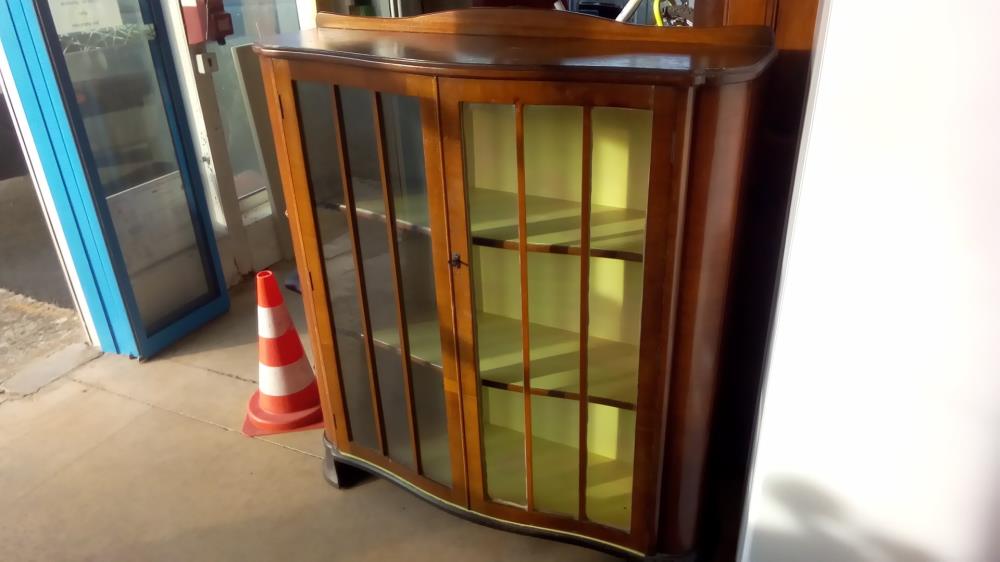 VITRINE ANGLAISE
