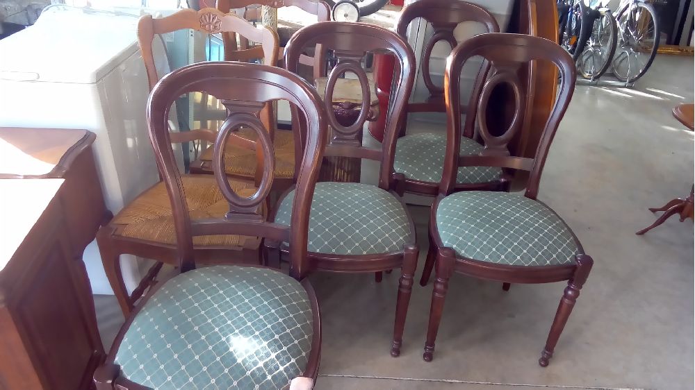 LOT DE 4 CHAISES TAPISSÉES