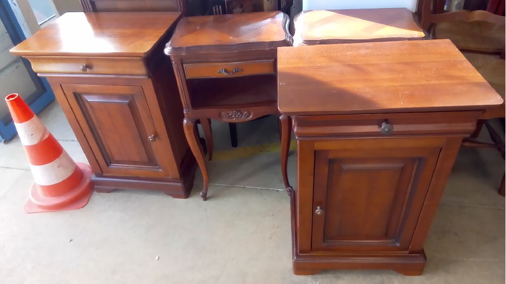 PAIRE DE CHEVETS MERISIER STYLE LP