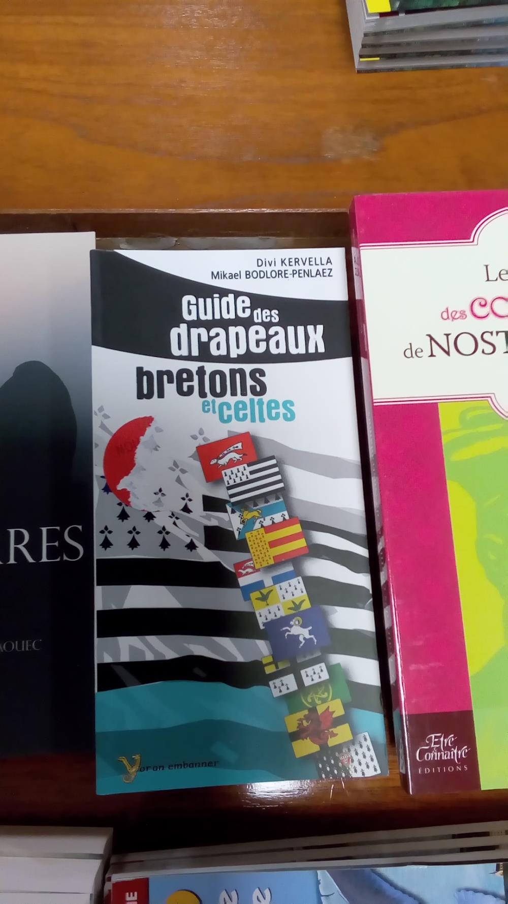 GUIDE DES DRAPEAUX BRETONS ET CELTES