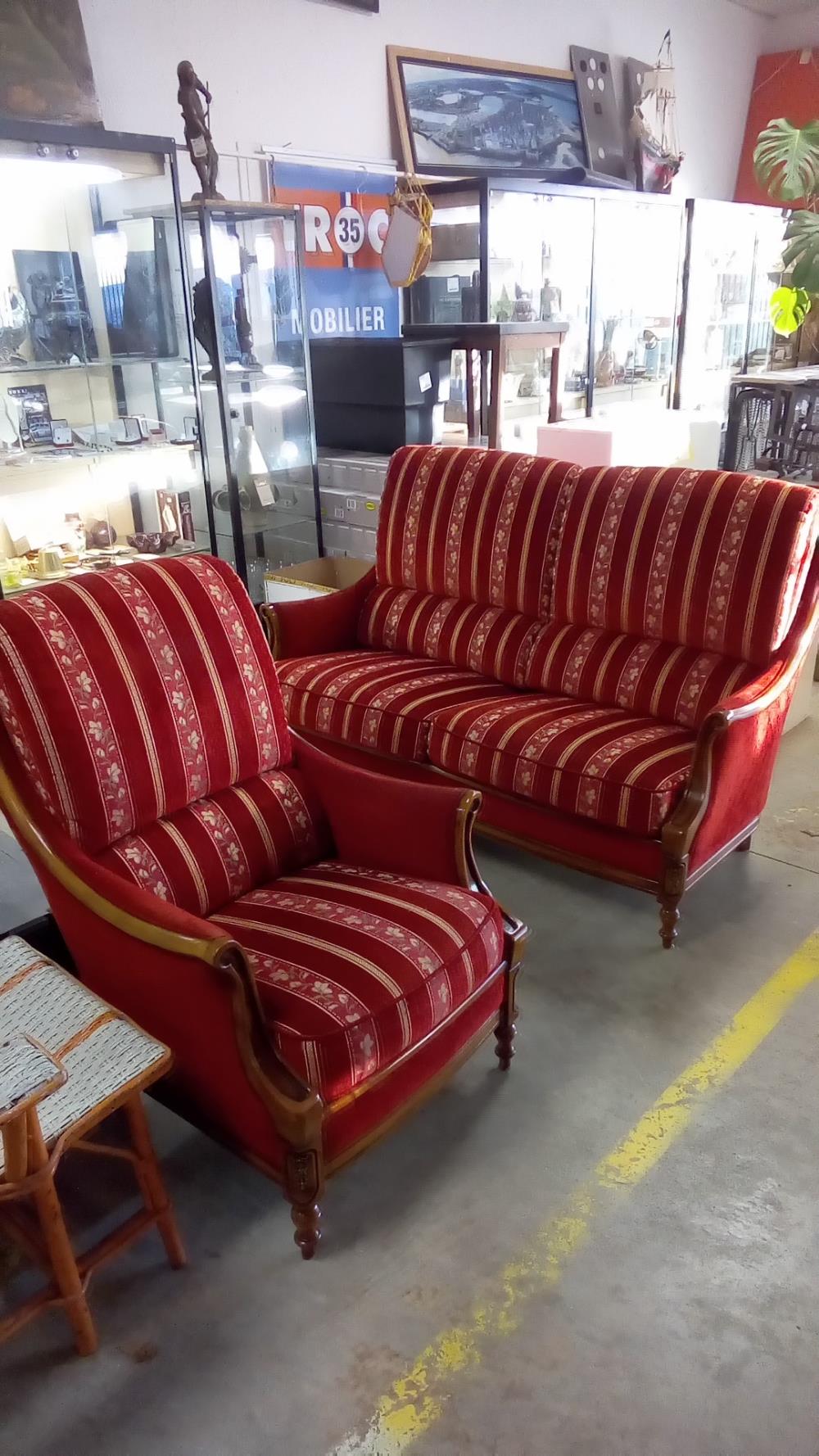 SALON TISSU ET BOIS 2+1