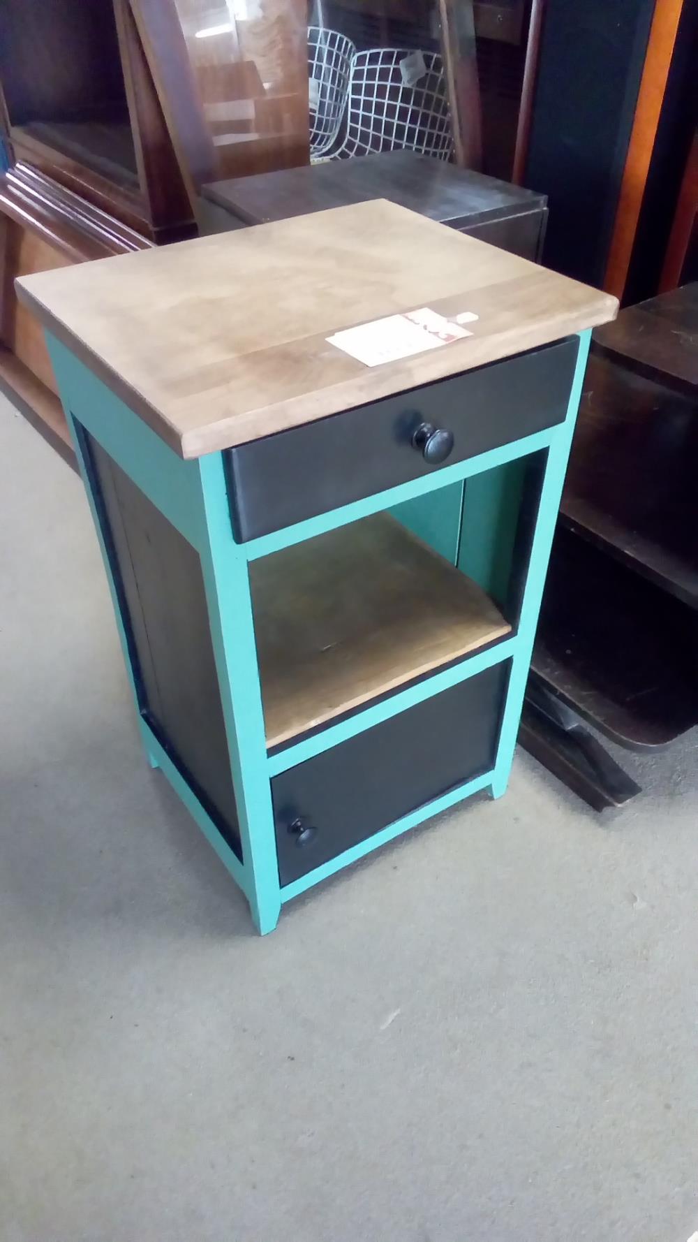 CHEVET RECYCLÉ PEINT