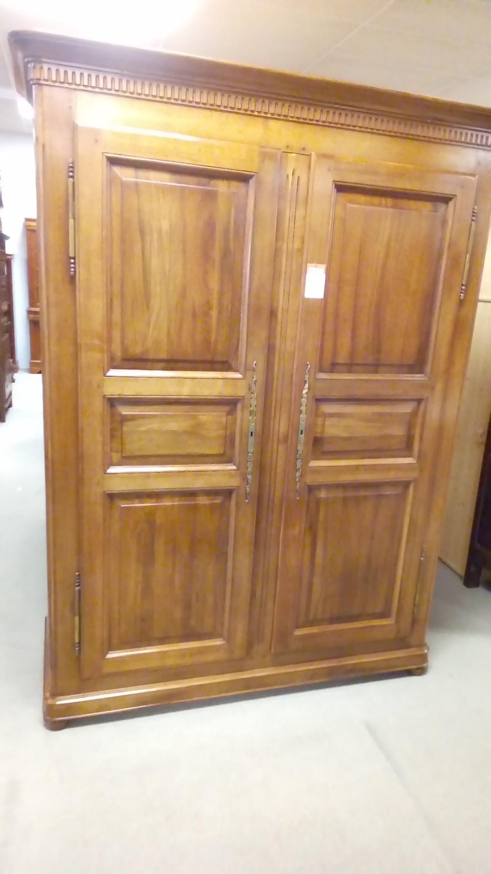 ARMOIRE NOYER 2 PORTES