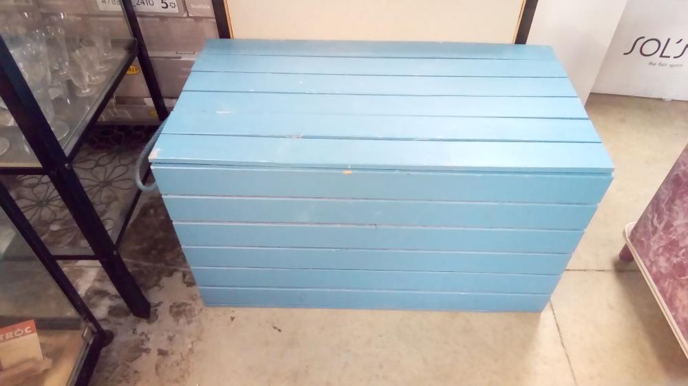 COFFRE À JOUETS BLEU