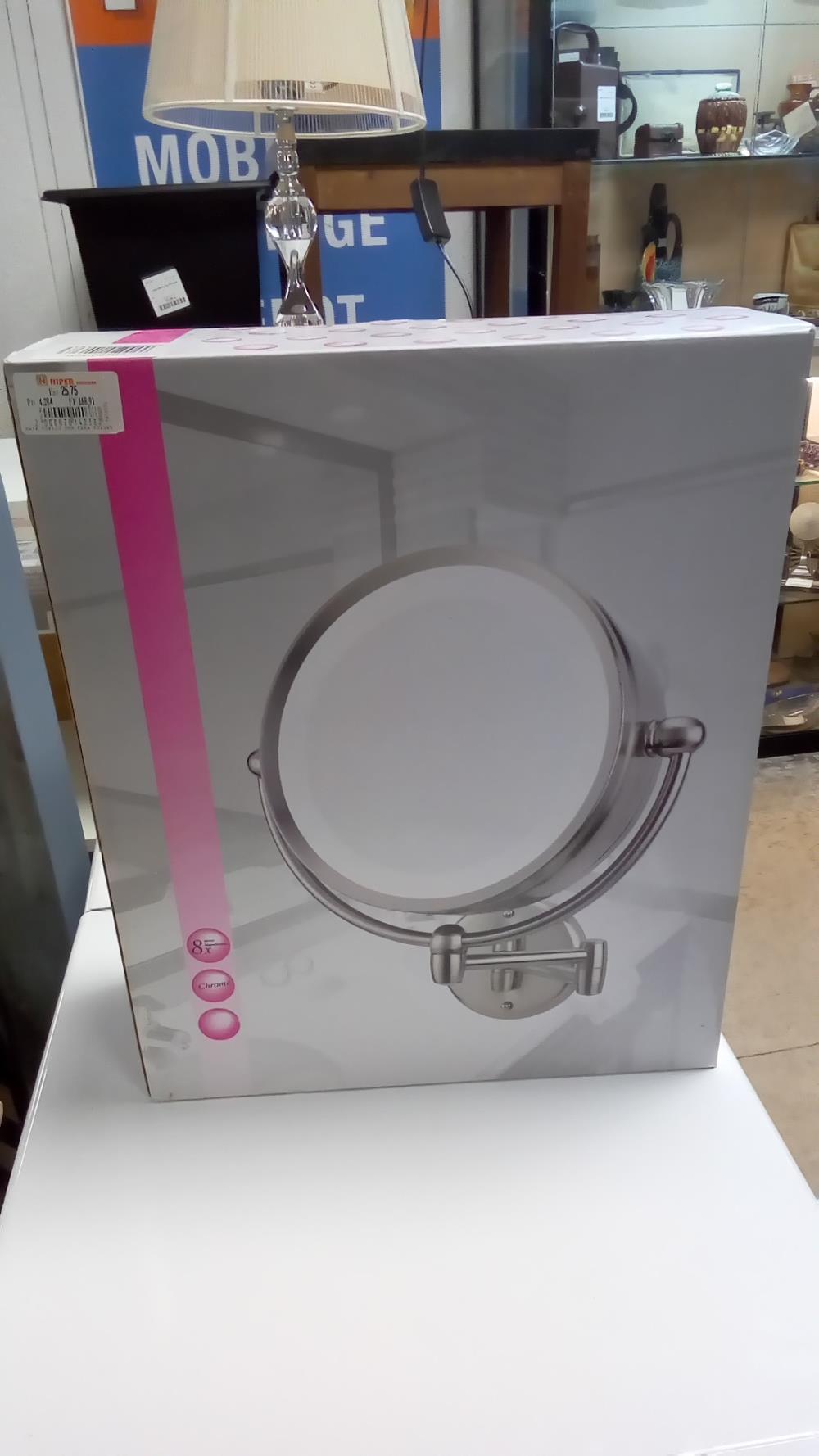 MIROIR LUMINEUX GROSSISSANT