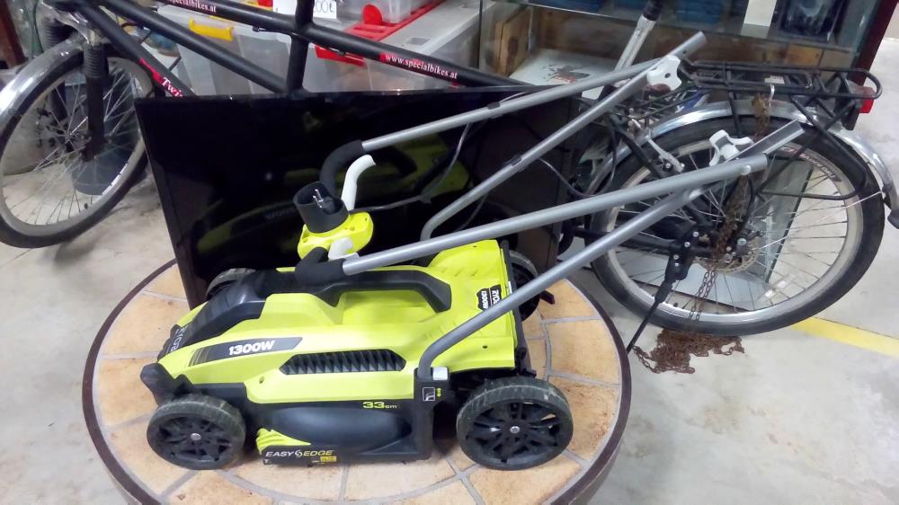 TONDEUSE RYOBI 1300W PEU SERVIE