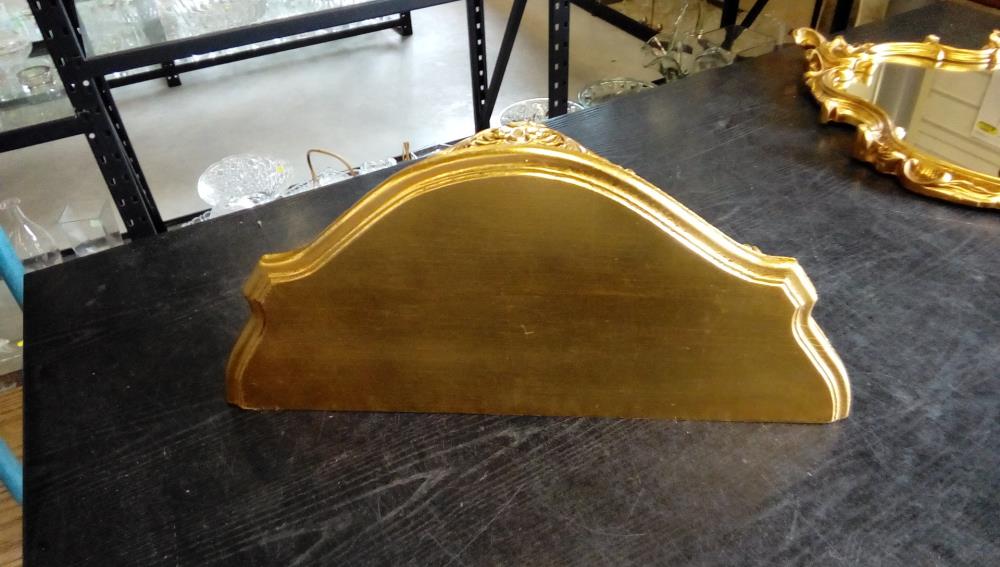 CONSOLE MURALE DOREE STYLE LOUIS XV