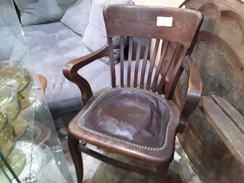 FAUTEUIL CHENE TYPE ADMINISTRATION ASSISE SIMILI MARRON A REVOIR