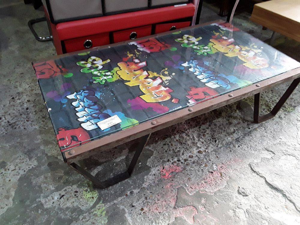 TABLE BASSE RECT FF PLATEAU DECOR STREET ART SS VERRE