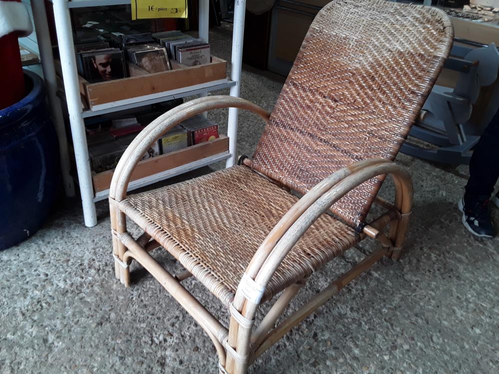 FAUTEUIL RELAX ROTIN ET BAMBOU DOSSIER REGLABLE