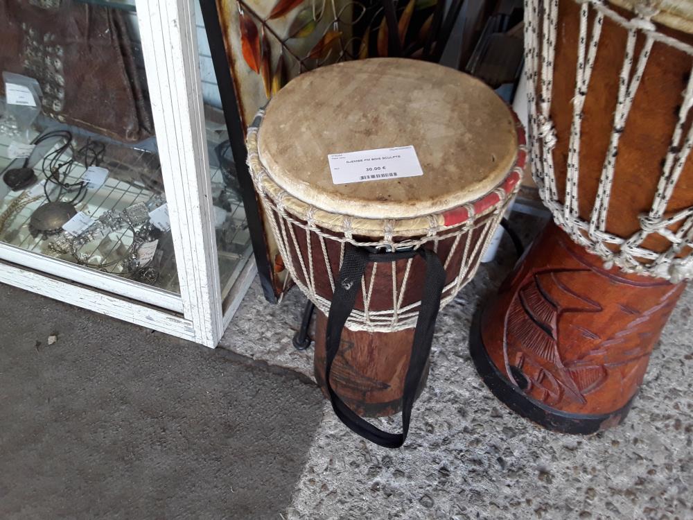 DJEMBE PM BOIS SCULPTE