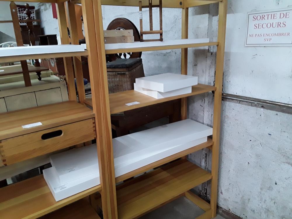ETAGERE PIN 5 TABLETTES