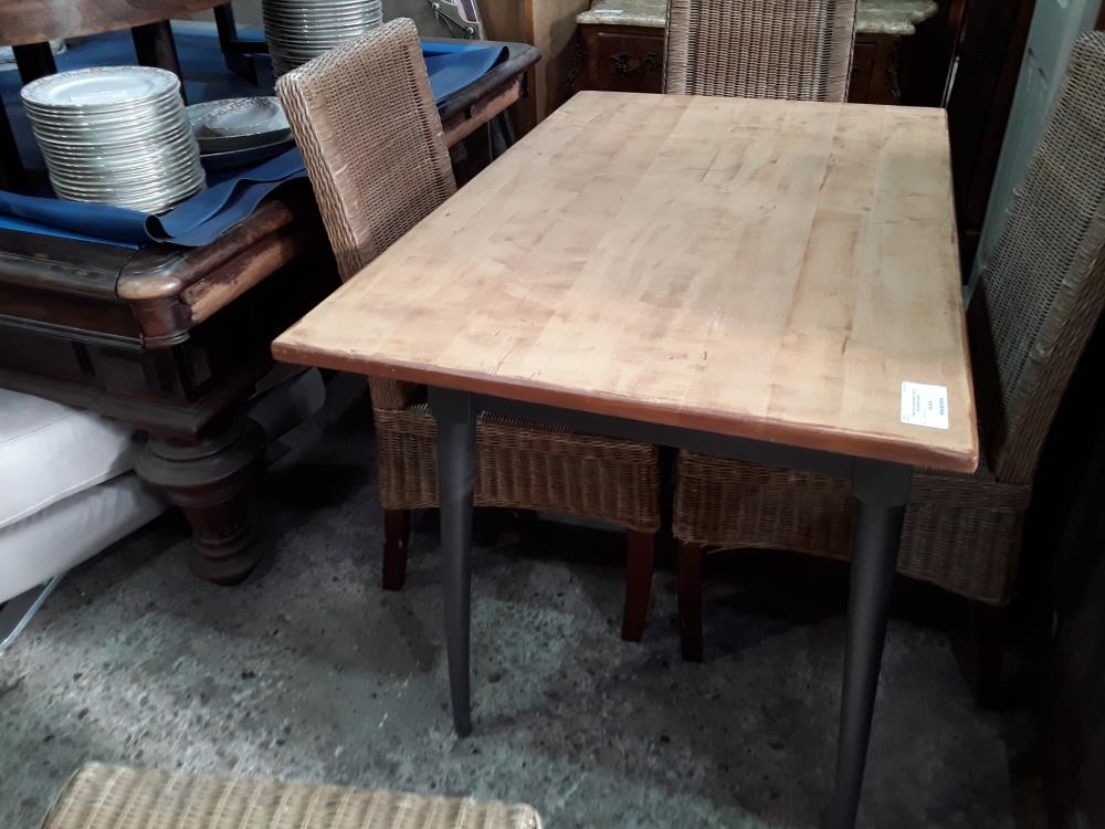 TABLE PLATEAU BOIS 120X73 PIETEMENT GRIS 