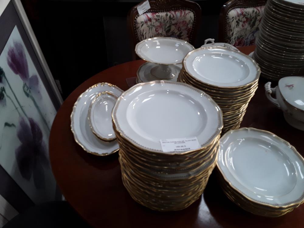 SERVICE PORCELAINE 59P  BLANC BORD OR LIMOGES