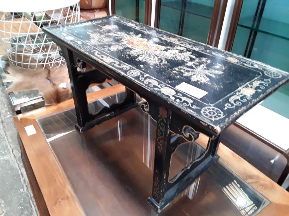 TABLE BASSE CHINOISE ANCIENNE  PLATEAU DEFAUT