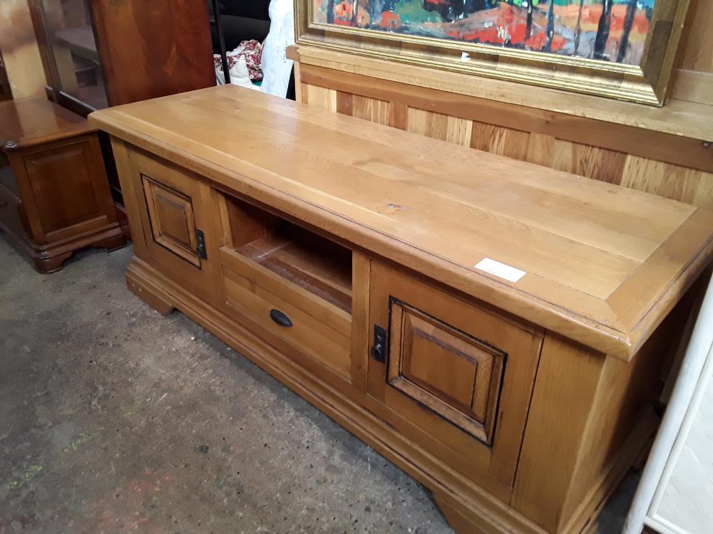 MEUBLE BAS  CHENE CLAIR MASSIF 2P 1T 1 NICHE 165CM