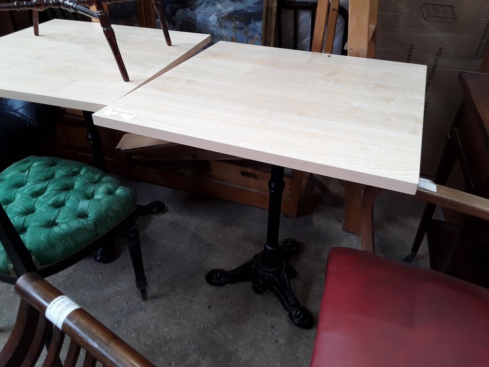 GUERIDON DE BISTROT PIED FONTE PLATEAU CARRE ENV 60CM MELA DECOR BOIS