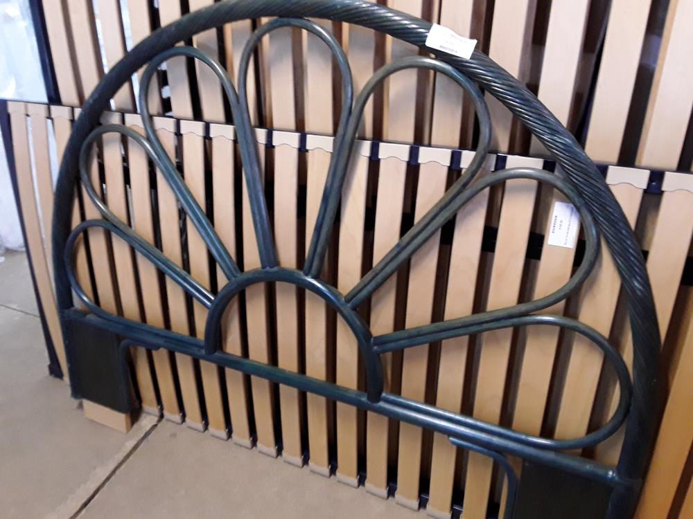 TETE DE LIT ARRONDIE BAMBOU ET ROTIN BLEUE 145CM