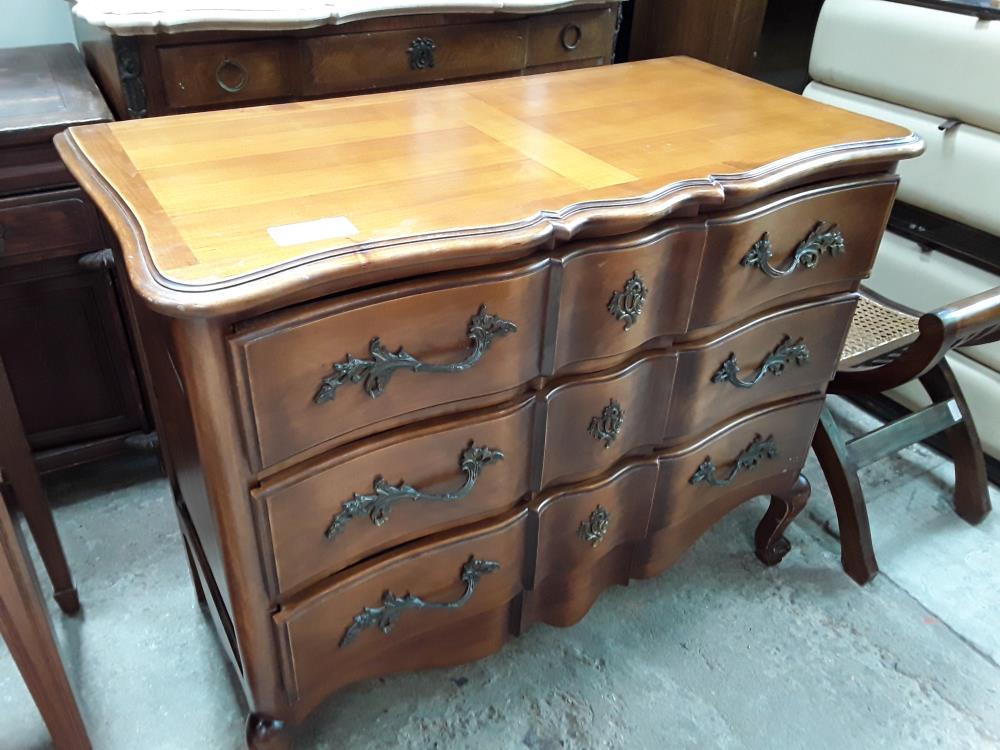 COMMODE 3T TEINTE MERISIER TYPE ARBALETE