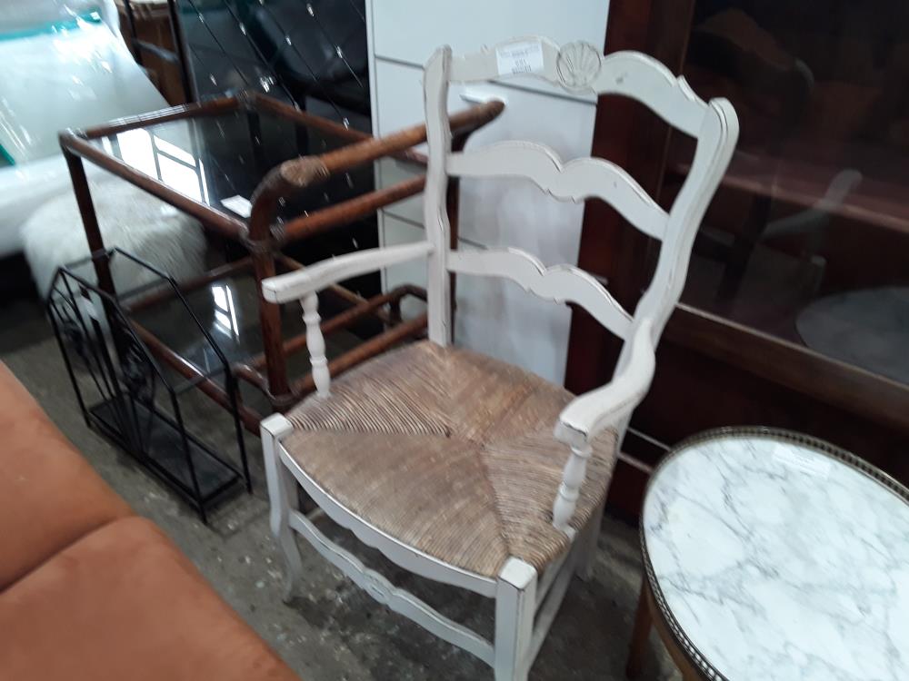FAUTEUIL PROVENCAL CERUSE GRIS ASSISE PAILLE