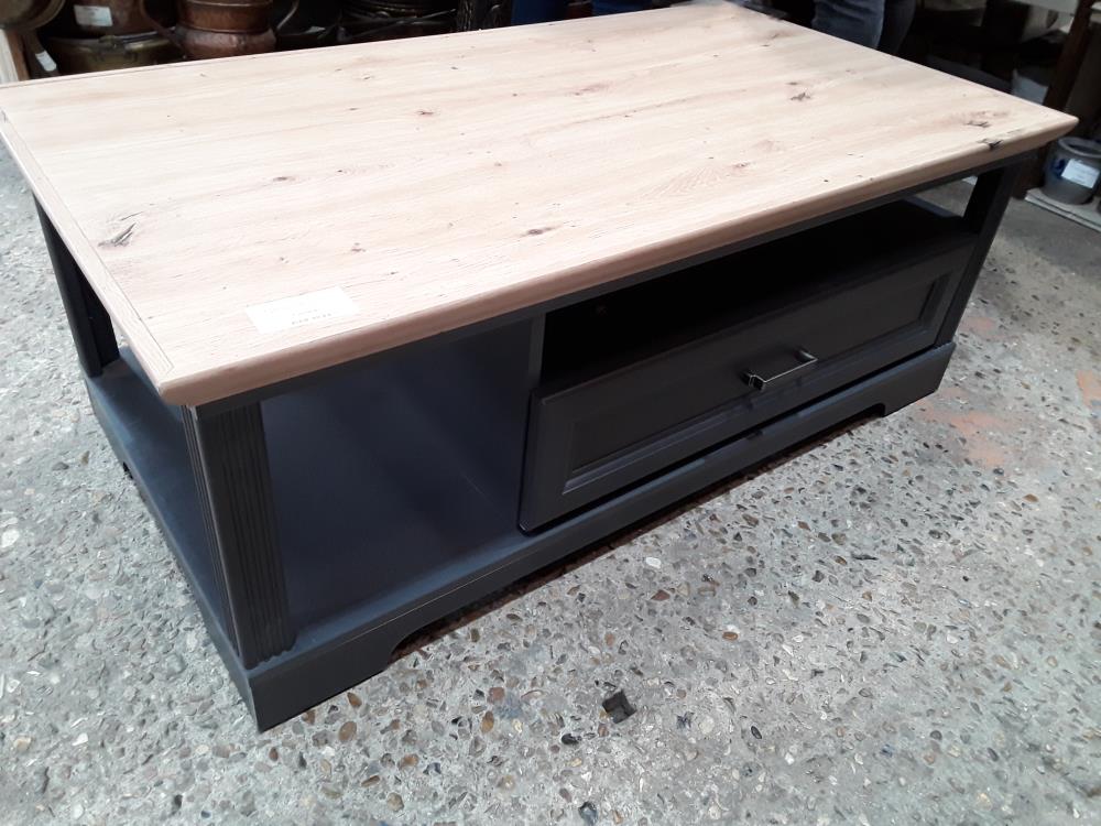TABLE BASSE ALINEA PLATEAU BOIS BRUT PIETEMENT GRIS 1T