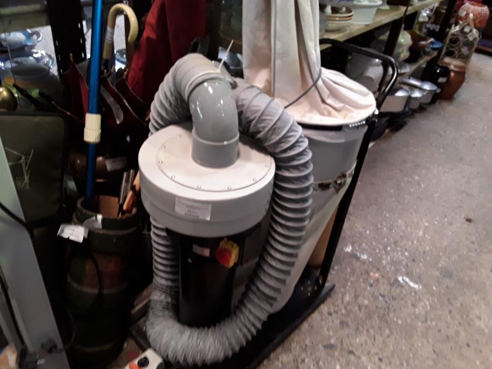 SYSTEME D ASPIRATION  HOLTZLING SUR ROULETTES