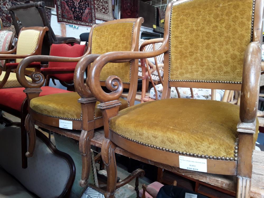 FAUTEUIL CROSS TISSU VELOURS OCRE