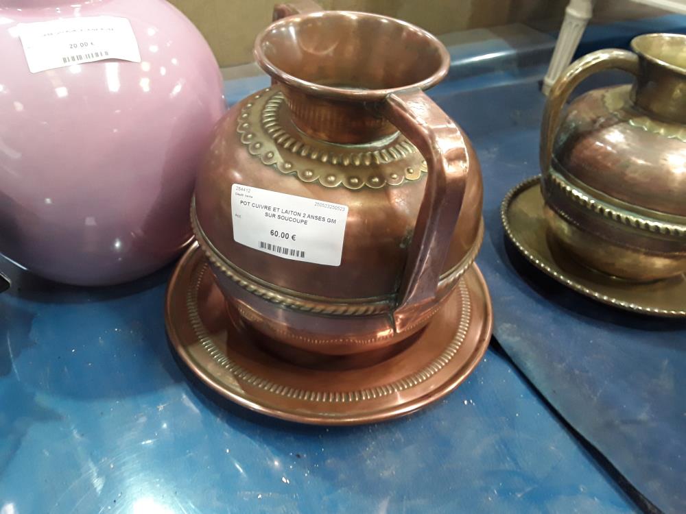 POT CUIVRE ET LAITON 2 ANSES GM  SUR SOUCOUPE