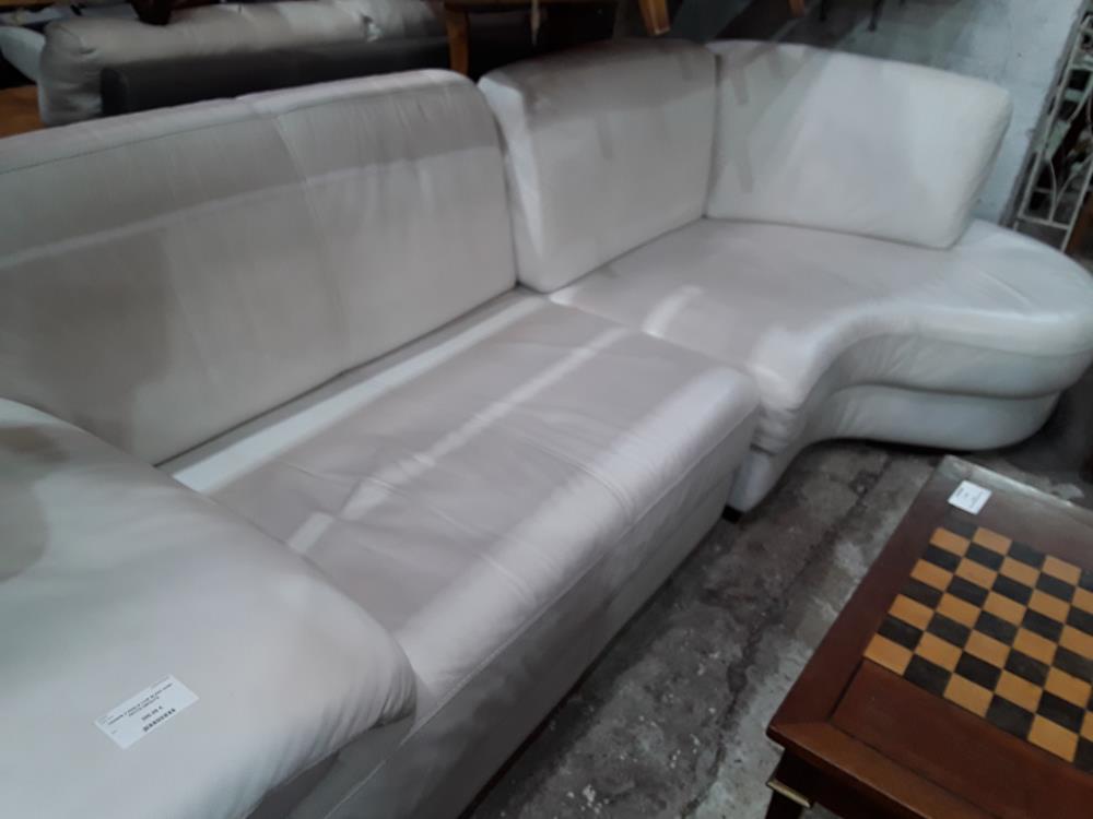 CANAPE D ANGLE CUIR BLANC AVEC PETITS DEFAUTS