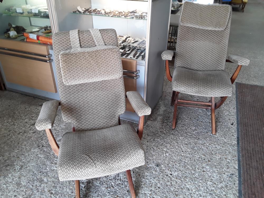 PAIRE DE FAUTEUIL TISSU CHINE BEIGE REGALBLES RELAX AVEC REPOSE TETE