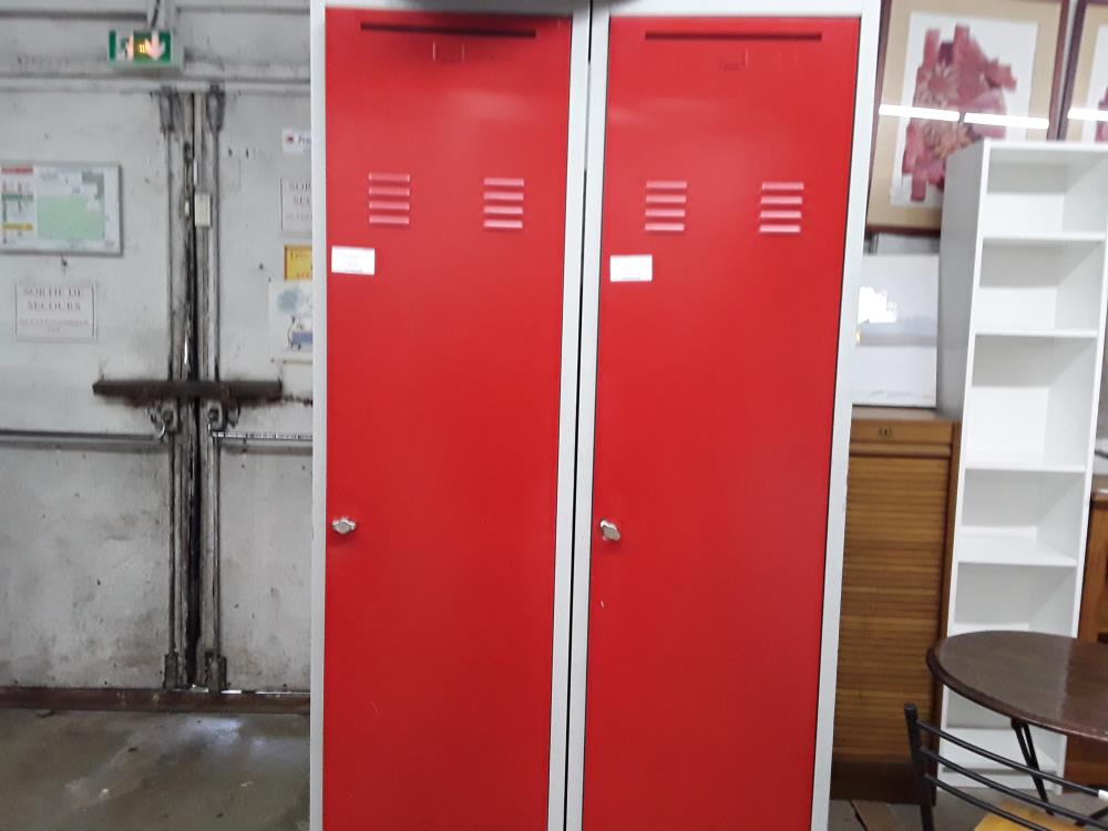 VESTIAIRE METAL ROUGE ET GRIS 1 PORTE