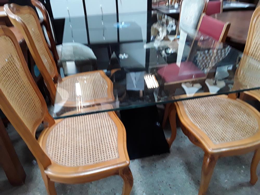 TABLE VERRE 1MX180 PIED DESIGN NOIR