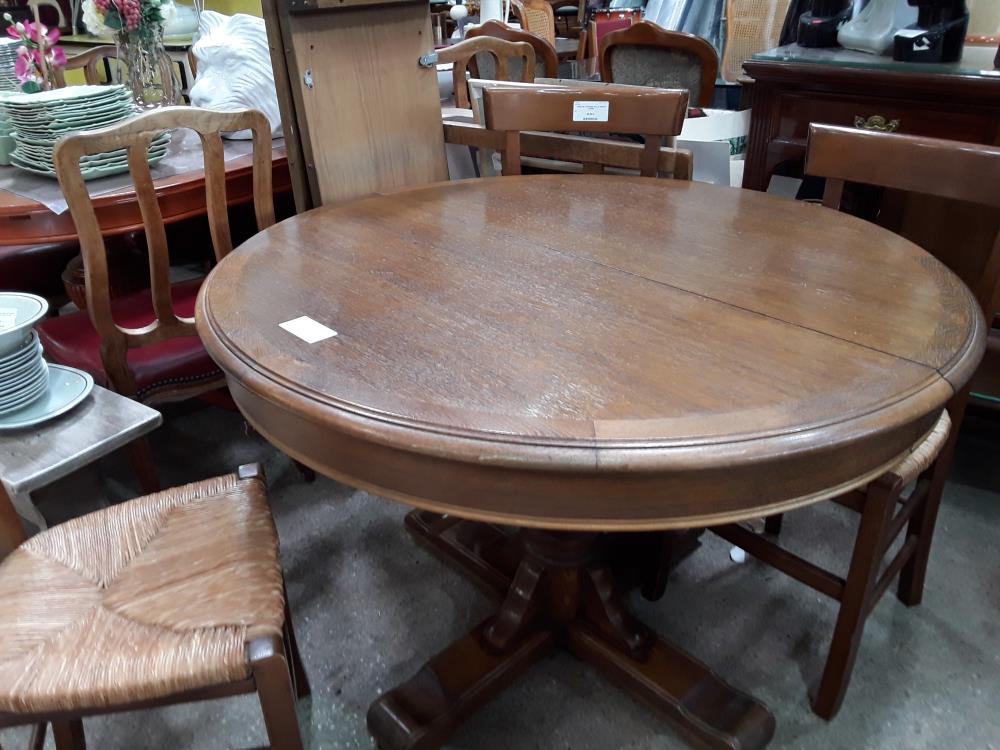 TABLE RONDE CHENE 110CM + 2 ALLLONGES 45CM DONT 1 BANDEAU