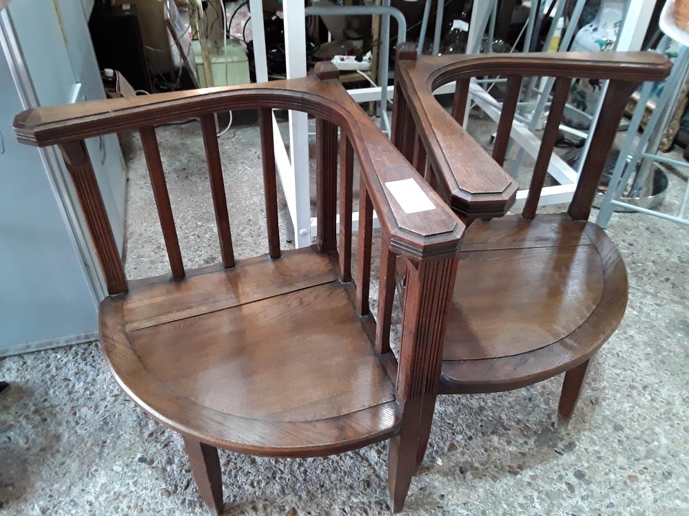 PAIRE DE FAUTEUIL CONFIDENCE CHENE