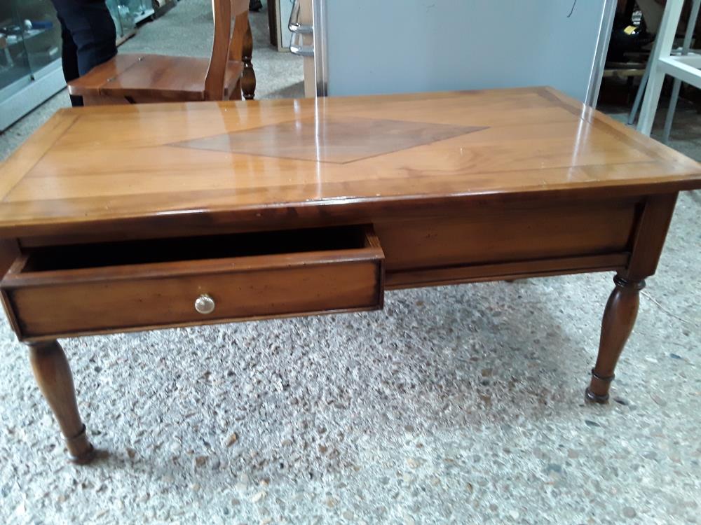 TABLE BASSE MERISIER 1T1  TRAVERSANT 1 TIRETTE  100/52CM
