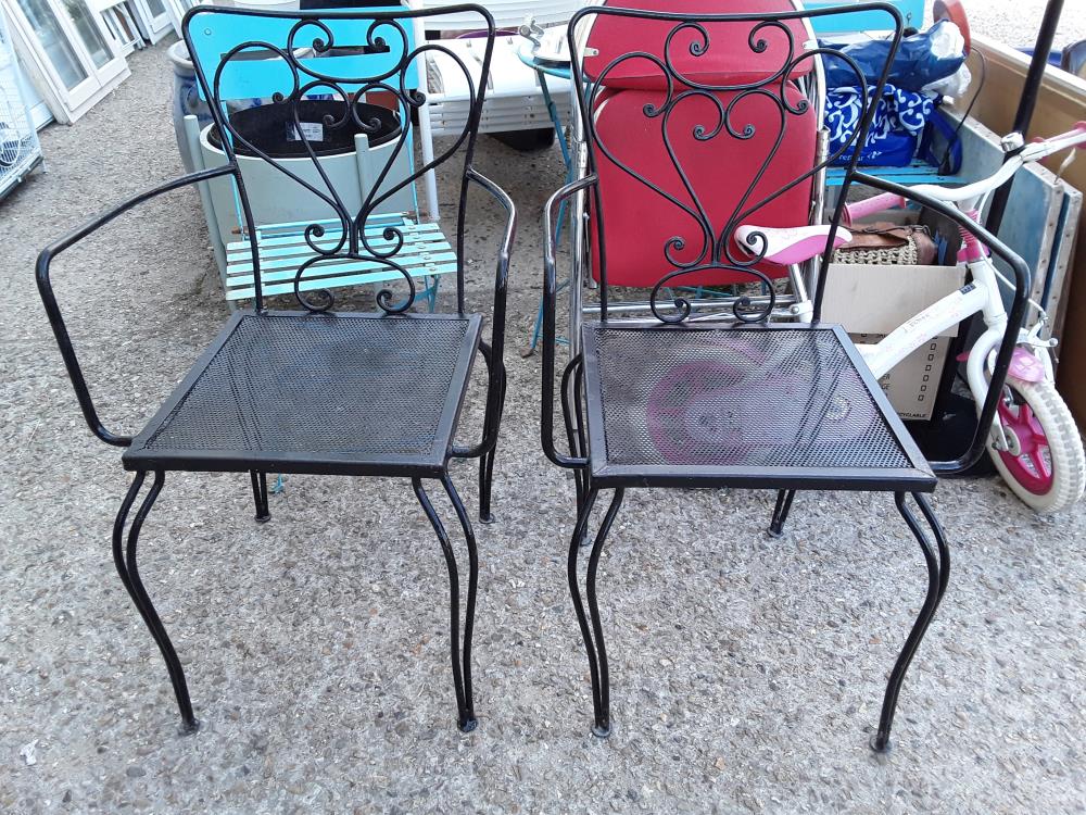 PAIRE DE FAUTEUILS FF NOIR ASSISE CADRILLEE