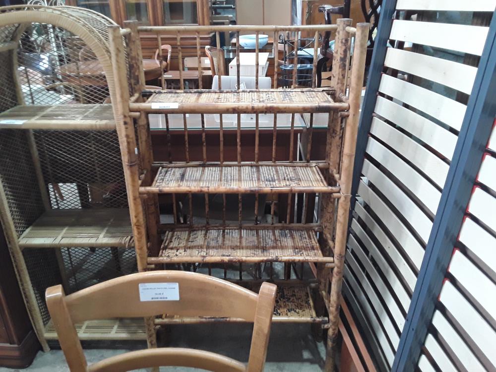 ETAGERE PLIANTE BAMBOU 70/130CM  4 NIVEAUX