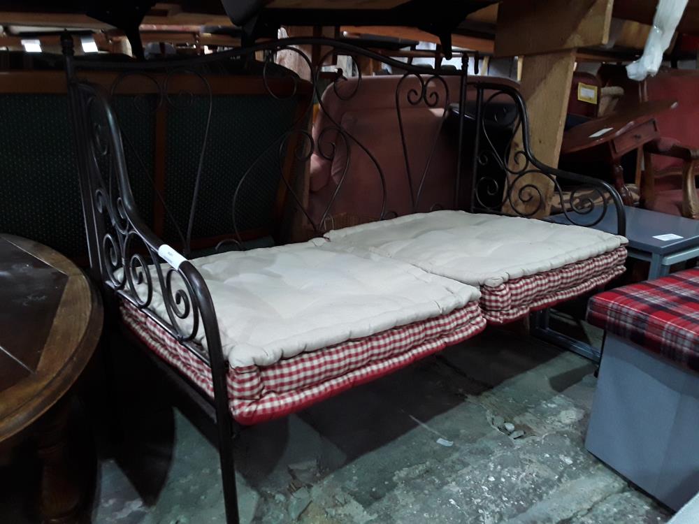 BANQUETTE PLIANTE METAL 122CM + 2 COUSSINS