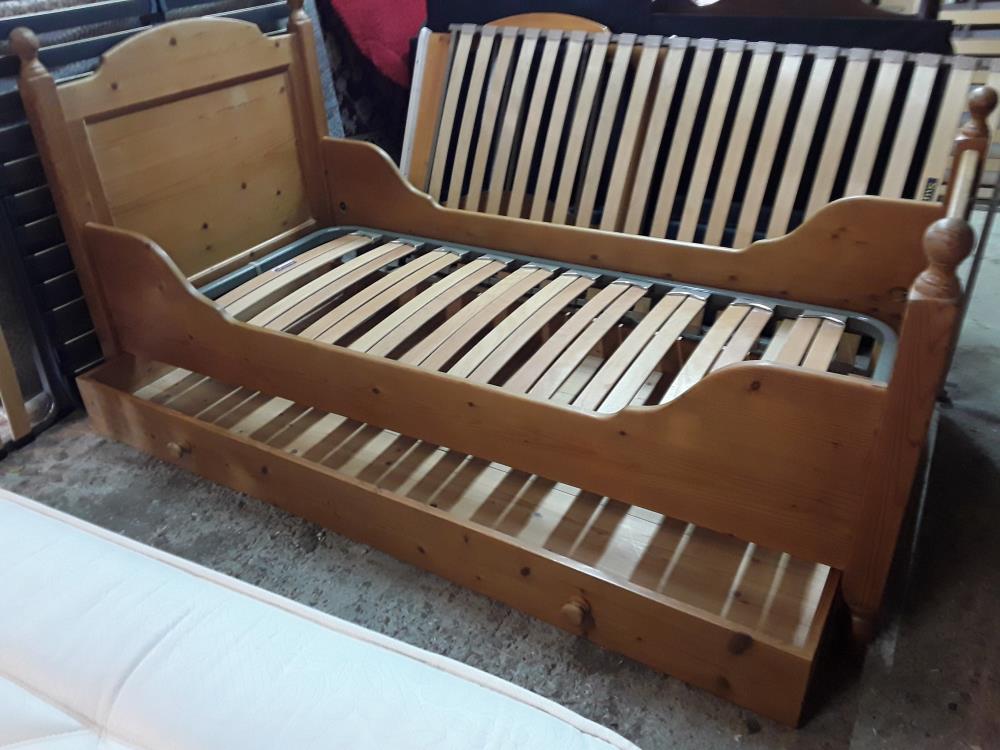 LIT GIGOGNE SOMMIER + 1 TIROIR PIN MIEL 90/190CM