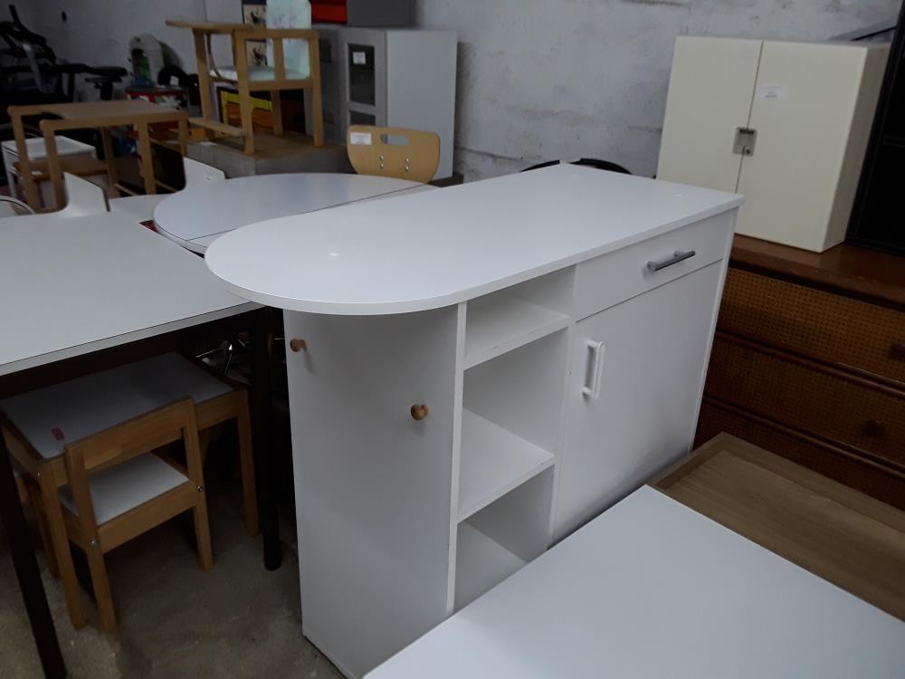 MEUBLE  ILOT CENTRAL BLANC 1T TRAVERSANT 2P DEMI LUNE DEFAUT BASE 